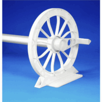 The SOLAR REEL IG HYDRO RESIN 20 is a white plastic spoked wheel mounted on a horizontal rod, standing upright on two triangular supports against a blue background.