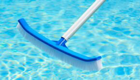 How to Prevent a Green Pool this Summer