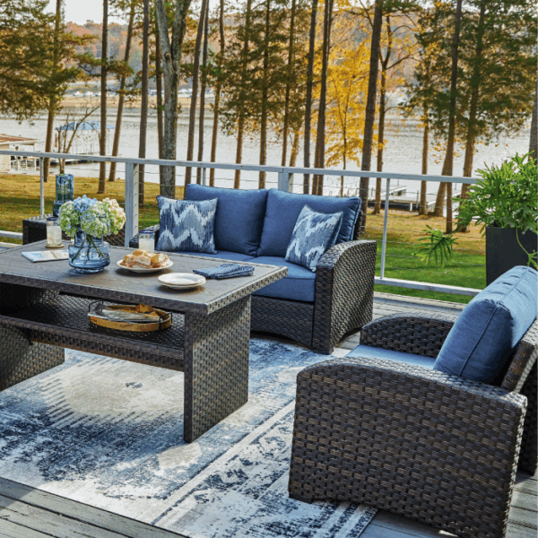 Windglow Loveseat Group 4-Piece