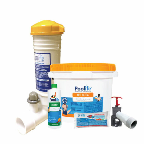 The Poolife MPT Feeder Kit includes a chlorinator, Poolife MPT Extra tablets, algaecide, a valve, a pipe fitting, and Poolife TurboShock for complete pool maintenance.